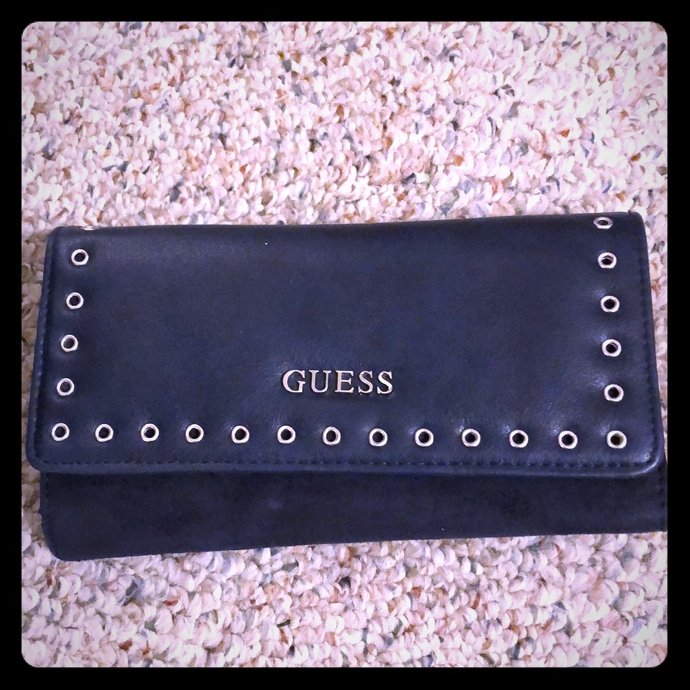 Guess wallet
